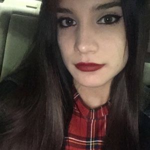 Meet your Posher, Vannelly